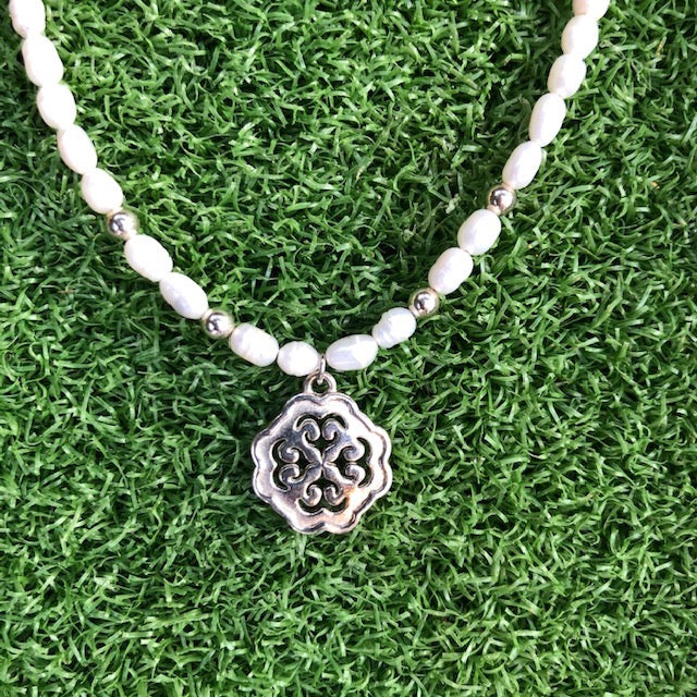 Protection Necklace Pearl & Sterling