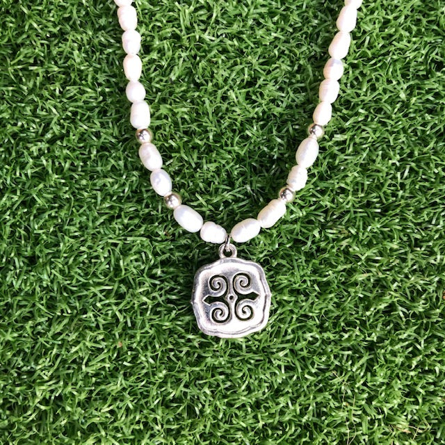 Strength Necklace Pearl & Sterling