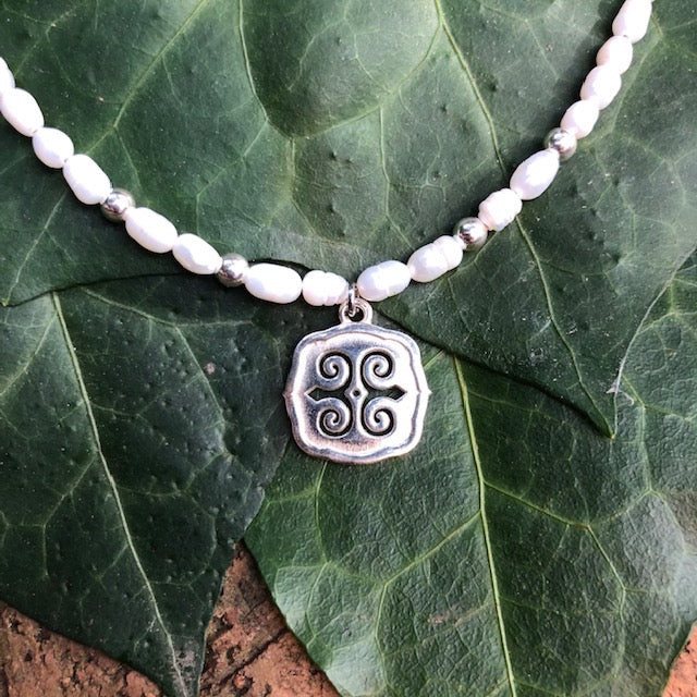 Strength Necklace Pearl & Sterling