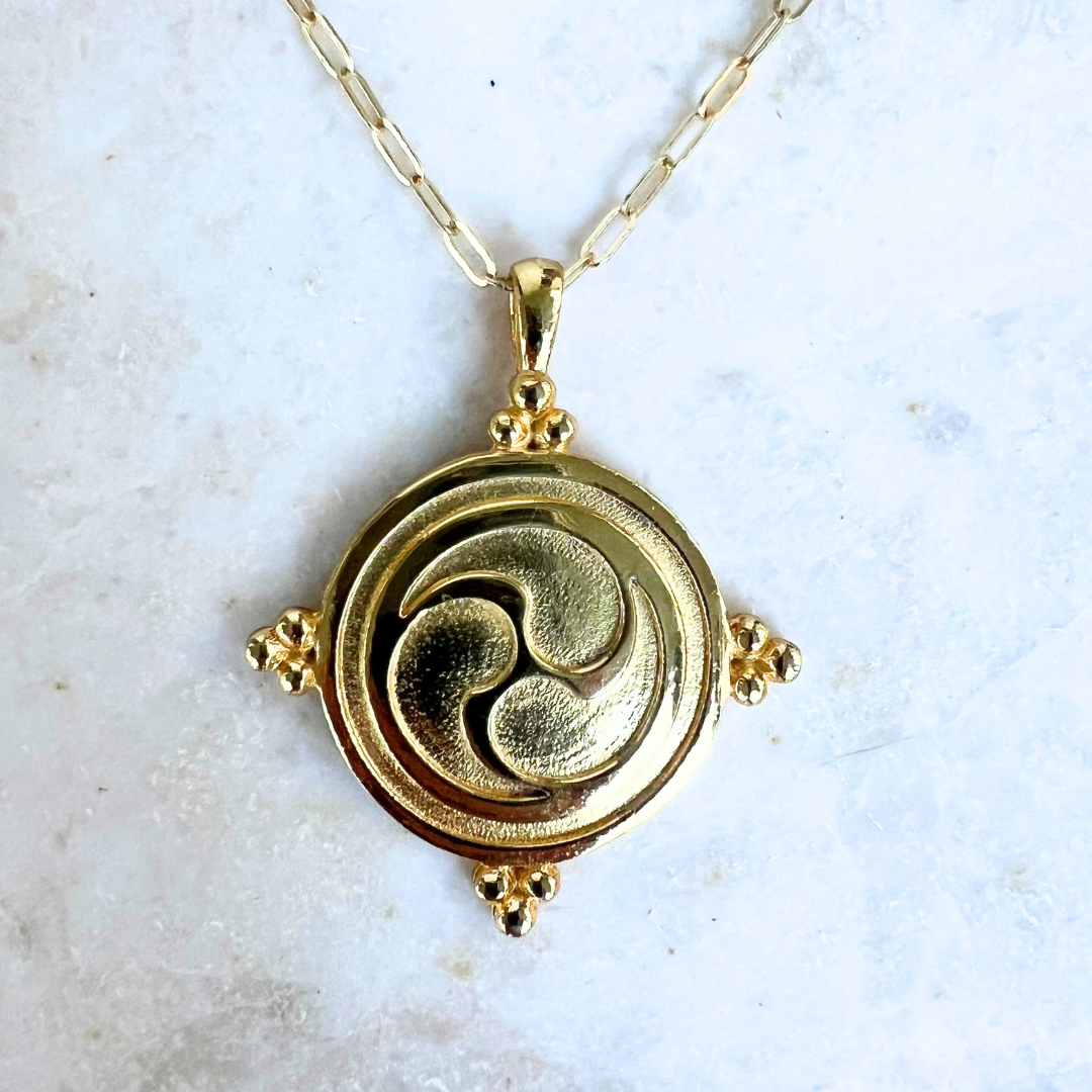 Joy Lg Gold Pendant Necklace